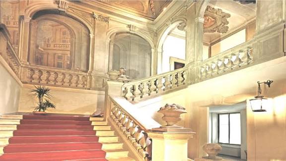 Palazzo Verità Poeta - Staircase